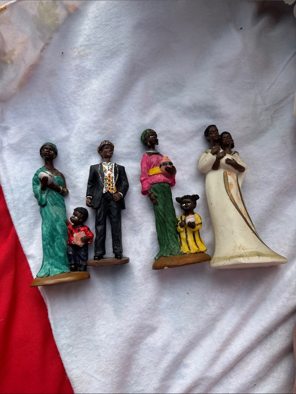 Set of 4 African American Family Figurines - Multicolor Accents